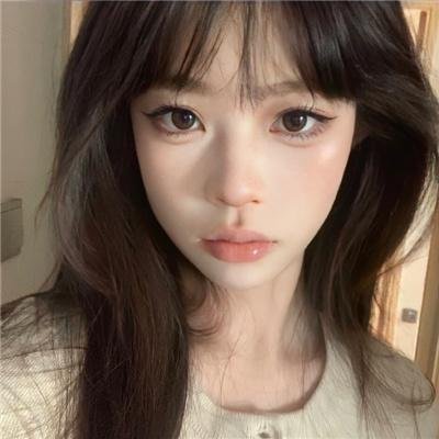 她和她的猫